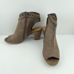 Maurices Block Heeled Shoes Glenda Sz 8.5M Zipper Side